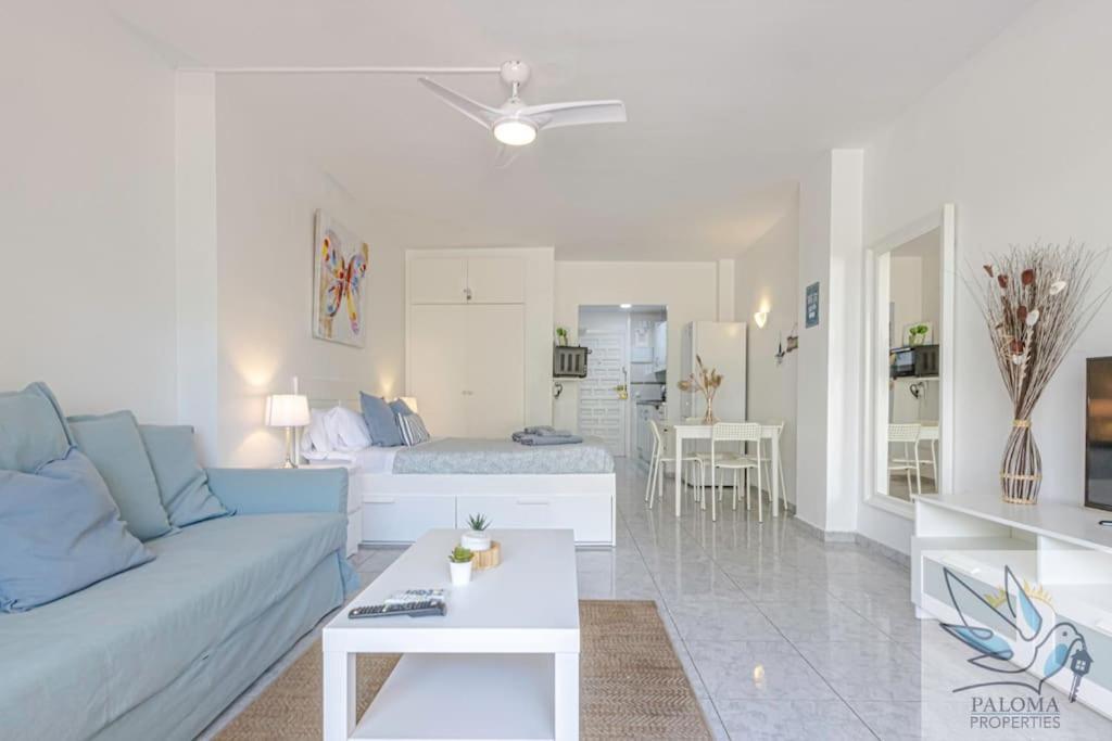 Wonderful Suite In Benal Beach 베날마데나코스타 외부 사진