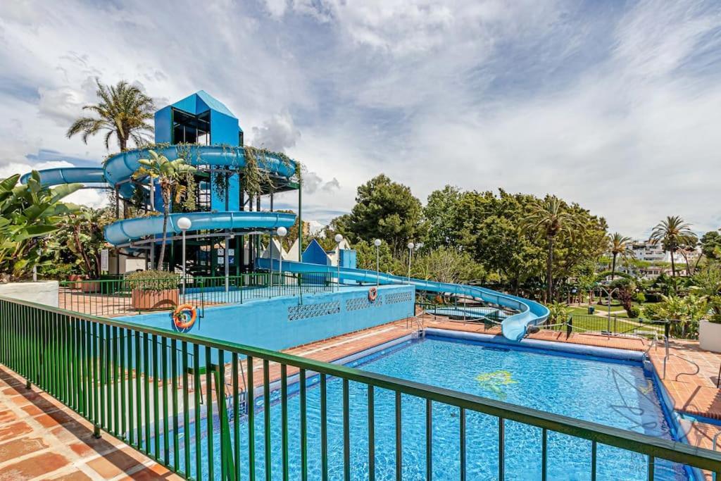 Wonderful Suite In Benal Beach 베날마데나코스타 외부 사진